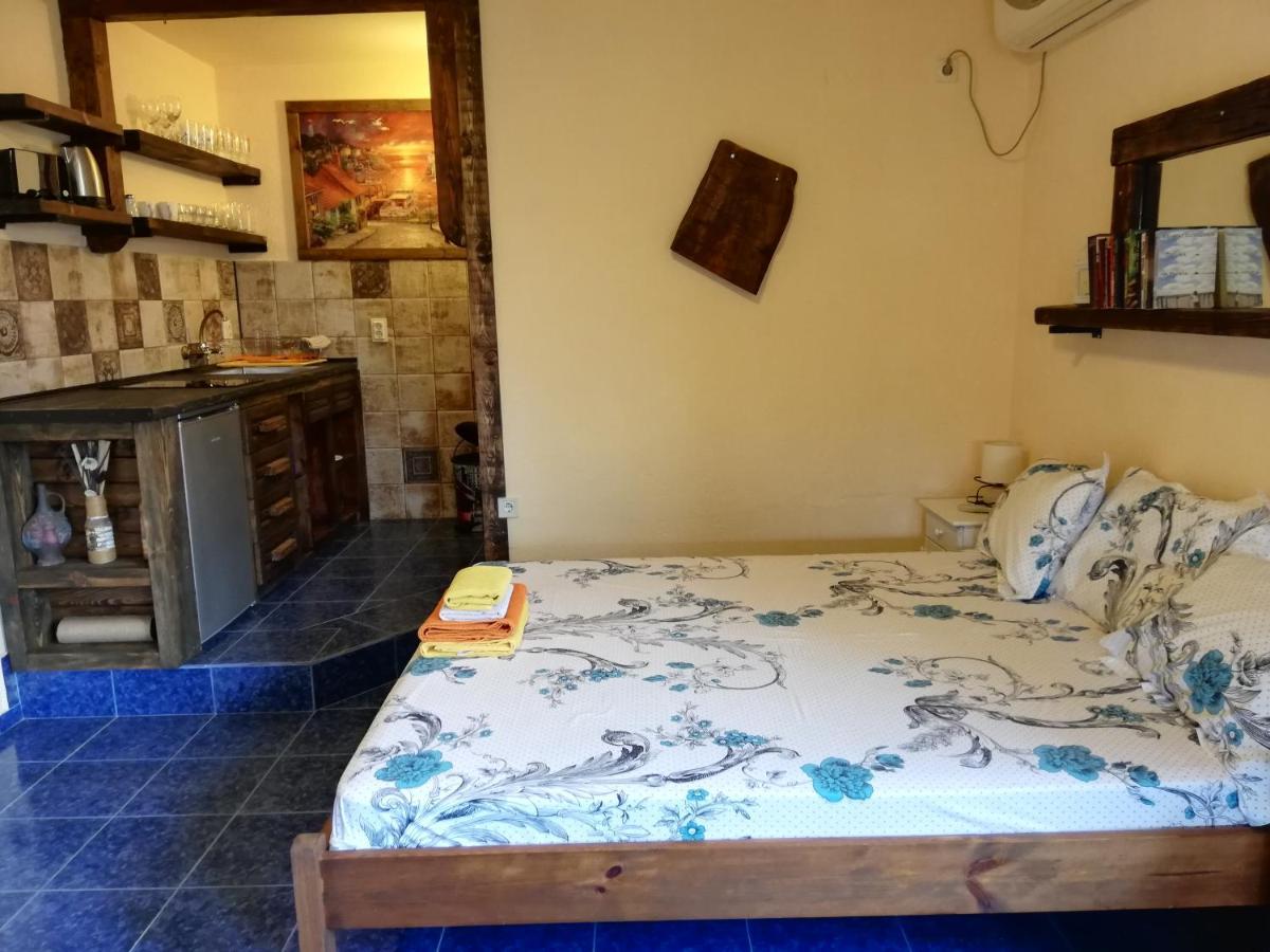 Guest House Fanny Sinemoretz Extérieur photo