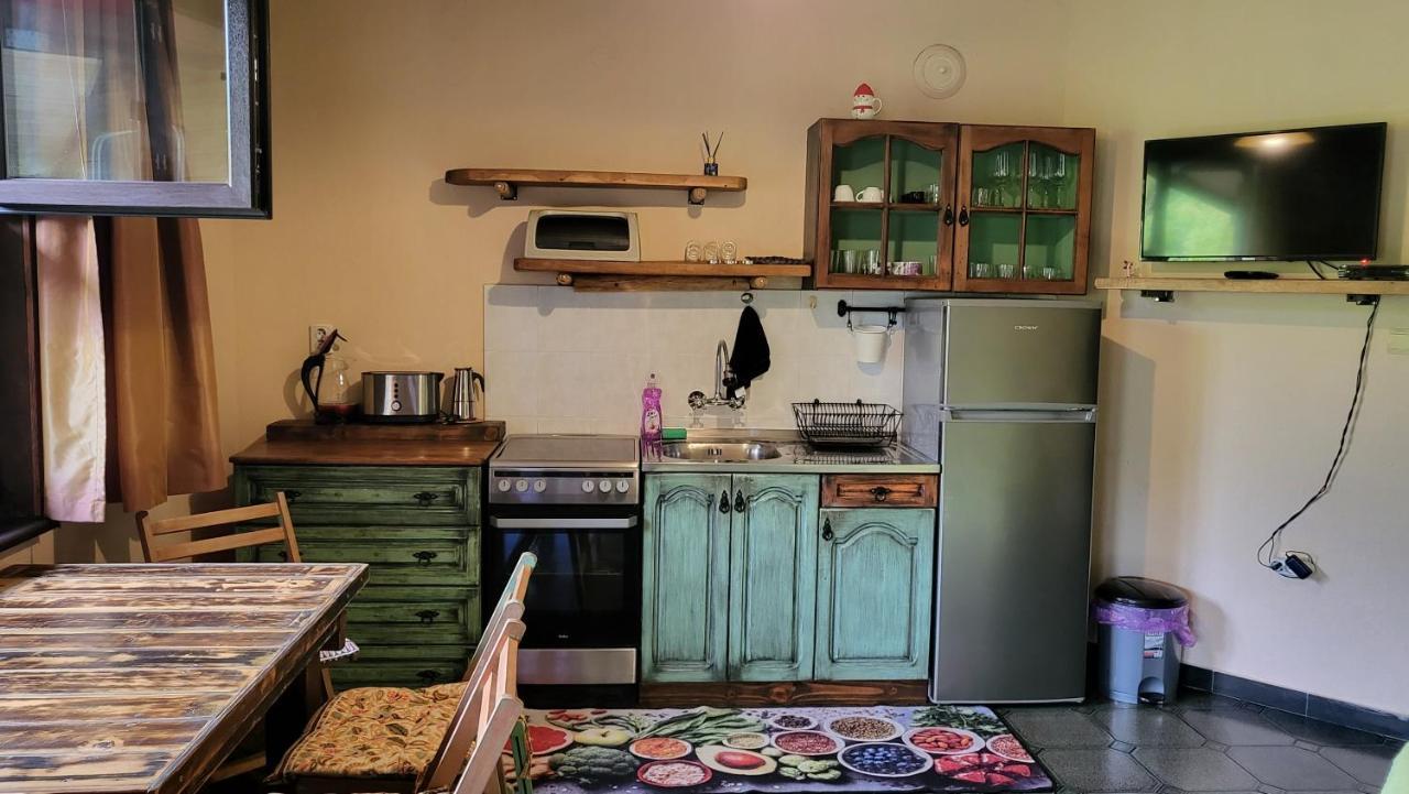 Guest House Fanny Sinemoretz Extérieur photo