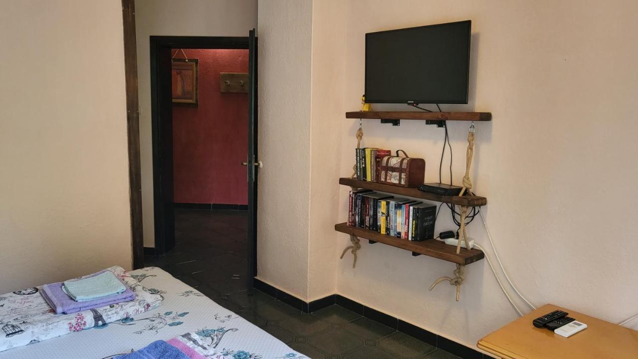 Guest House Fanny Sinemoretz Extérieur photo
