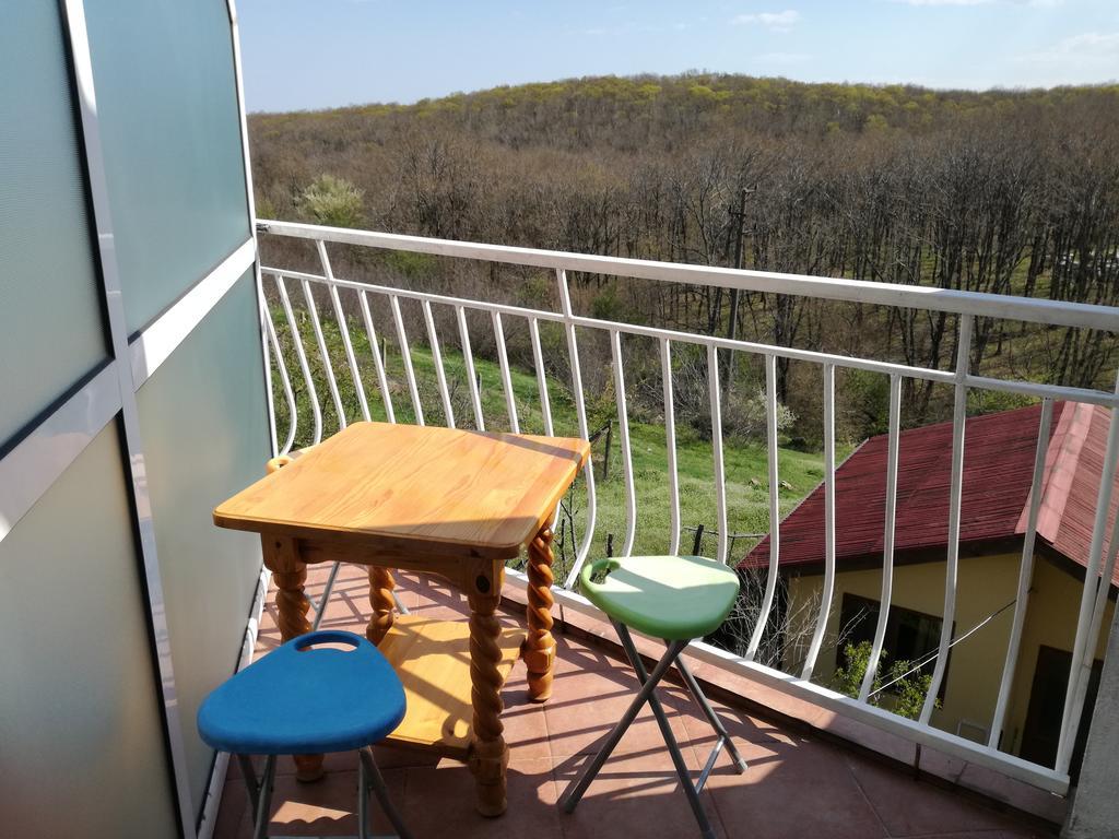 Guest House Fanny Sinemoretz Extérieur photo
