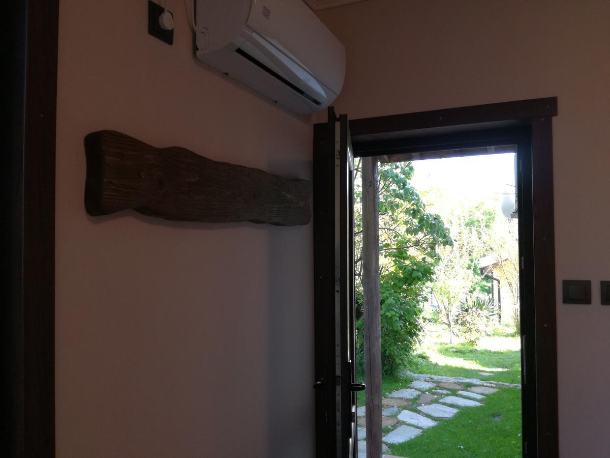 Guest House Fanny Sinemoretz Extérieur photo
